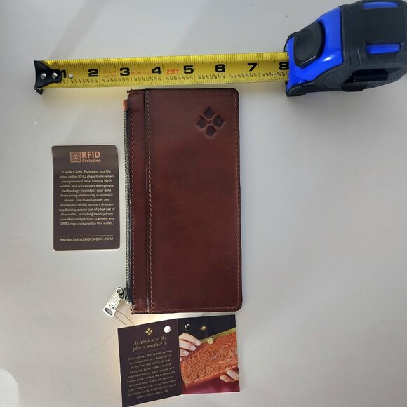 Patricia Nash Parker RFID Protected Wallet NWT Slim & Light Weight Cinnamon - Picture 8 of 12